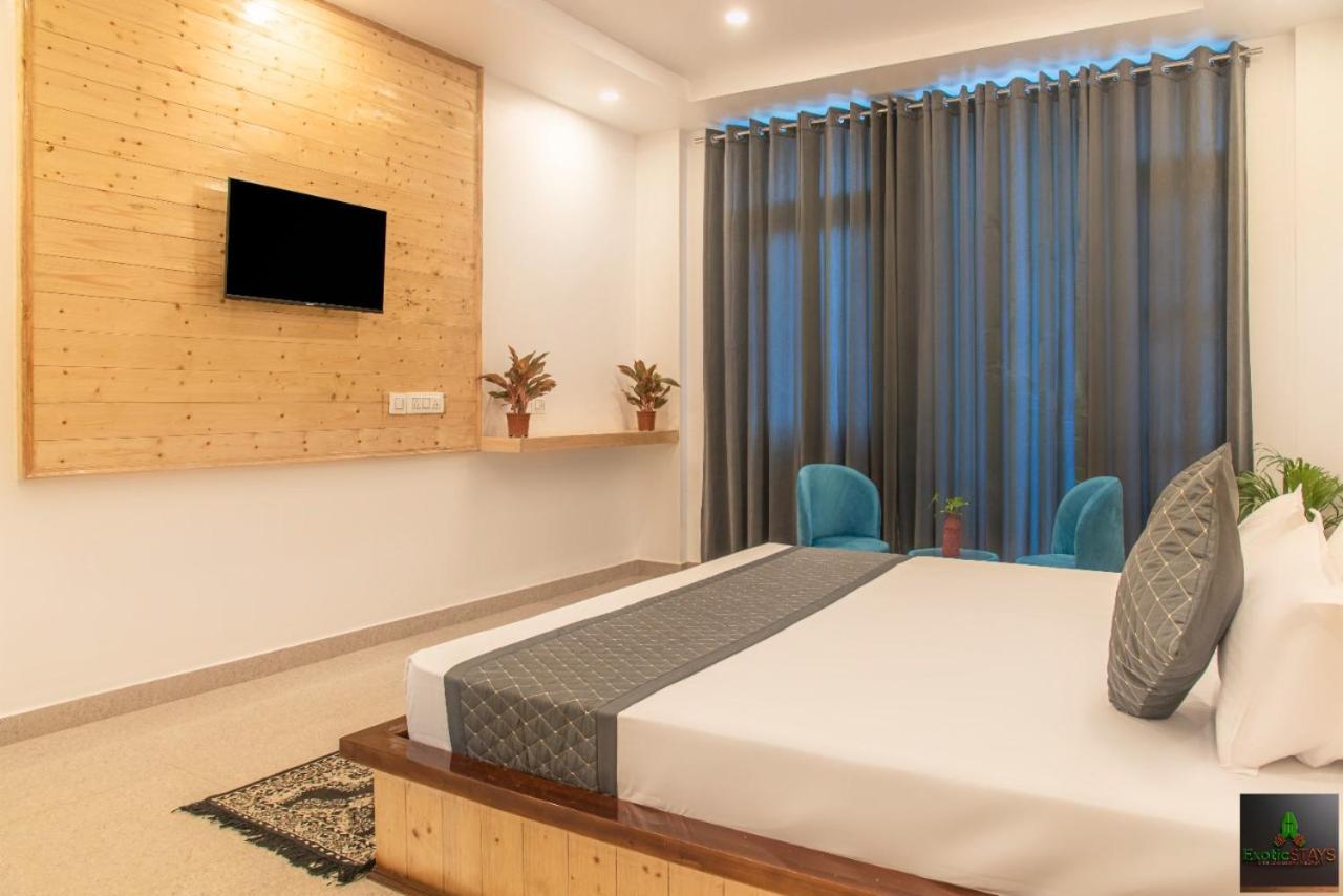 The Hillside Inn Kasauli By Exotic Stays Exterior photo